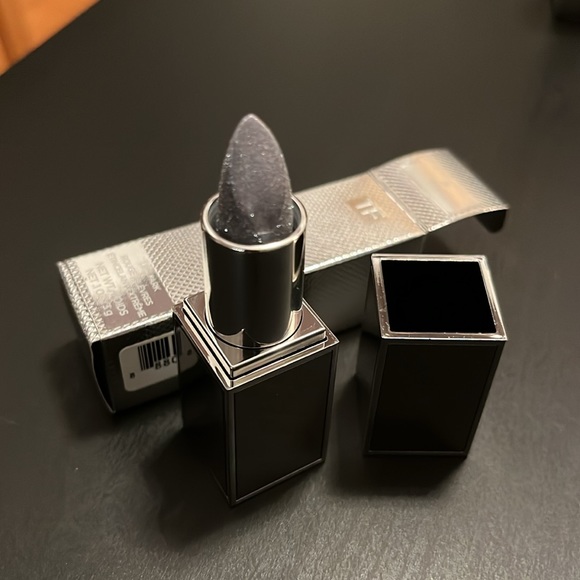 Tom Ford Extreme Lip Spark - Bolt (01) - Picture 7 of 7